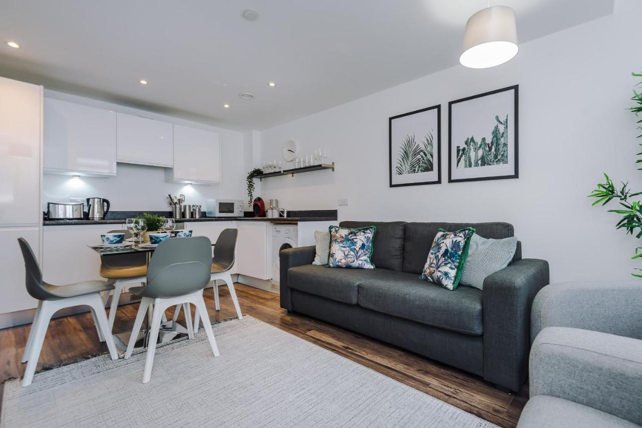 Host & Stay - Waterfront Penthouse Liverpool Ngoại thất bức ảnh