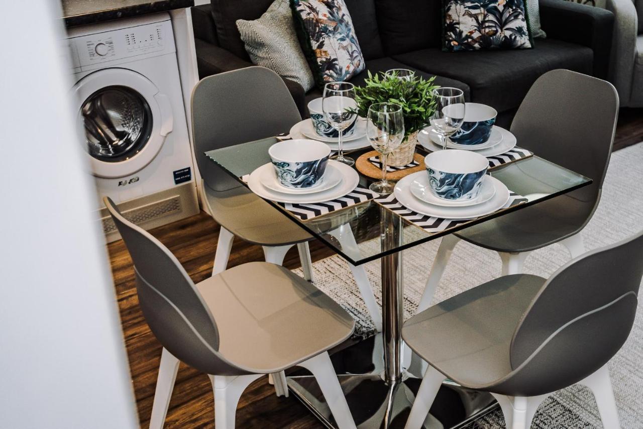 Host & Stay - Waterfront Penthouse Liverpool Ngoại thất bức ảnh